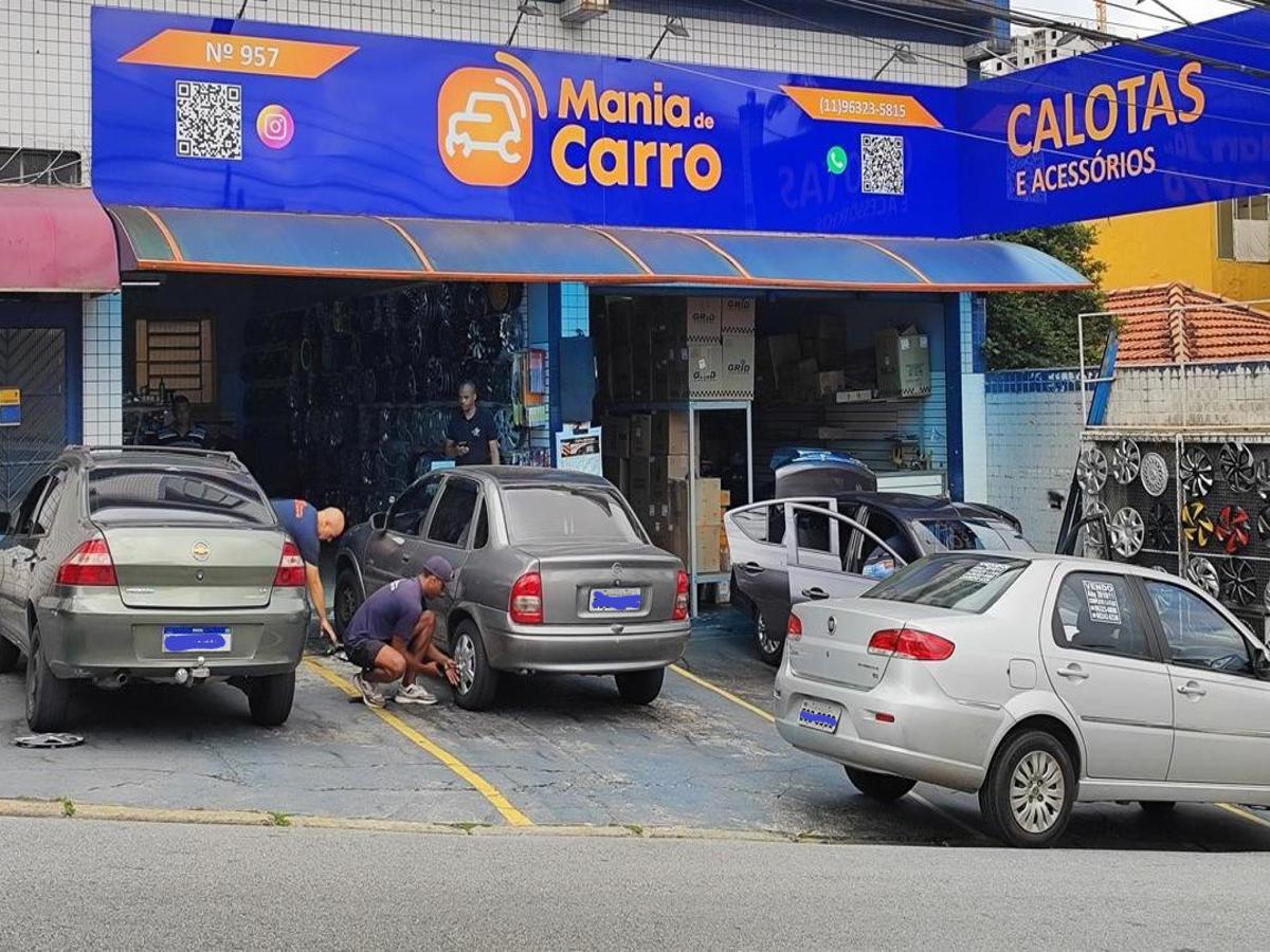 Fachada da loja Mania de Carro