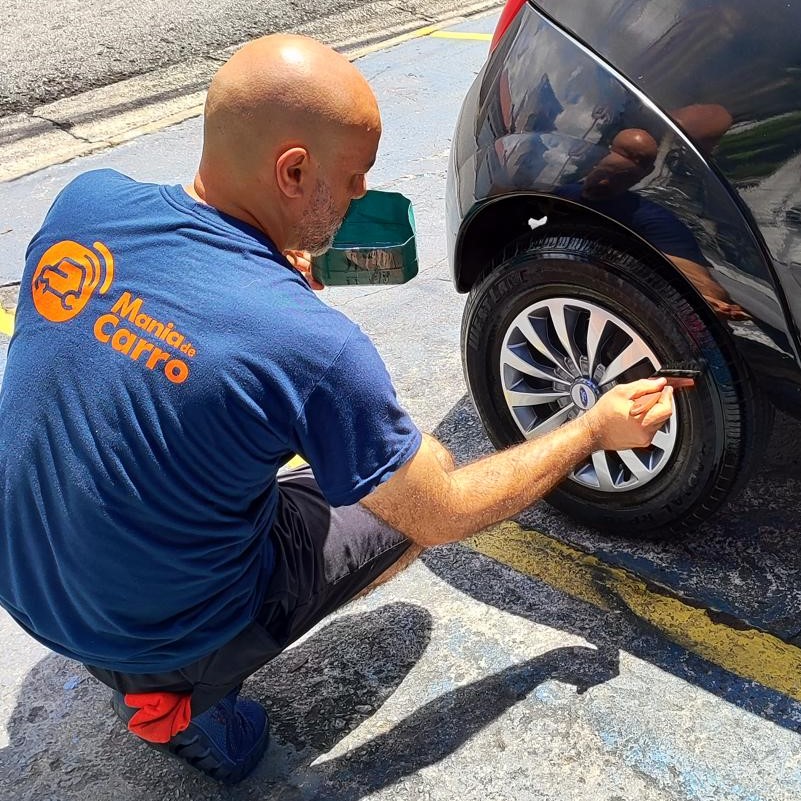 Instalação profissional de calotas